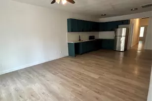 4302 Montie St, Dallas, TX 75210 - Photo 6