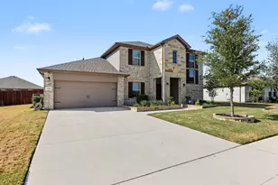 1221 Boulder Dr, Cedar Hill, TX 75104 - Photo 2