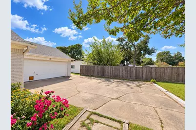 3647 Whitehall Drive, Dallas, TX 75229 - Photo 20
