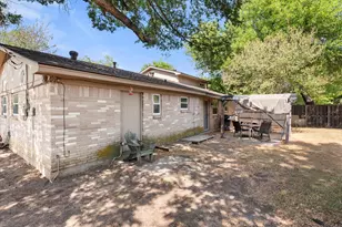 144 Jill Ann Dr, Burleson, TX 76028 - Photo 32
