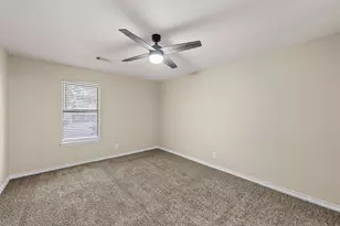 1301 Chapel Creek Rd, Waco, TX 76712 - Photo 16