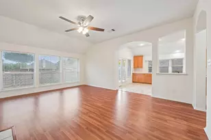 1532 Holveck Dr, Cedar Hill, TX 75104 - Photo 4