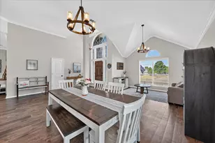 6460 Fox Run Dr, Midlothian, TX 76065 - Photo 12