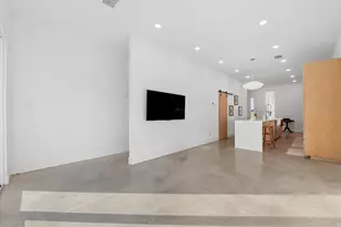 3520 S 4th, Waco, TX 76706 - Photo 10
