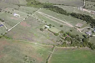 266 Hcr 4317, Milford, TX 76670 - Photo 22