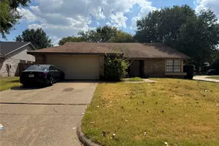 2681 Steppington St, Grand Prairie, TX 75052 - Photo 1