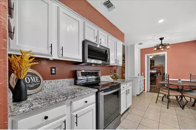 4312 Hillshire Court, Flower Mound, TX 75028 - Photo 14