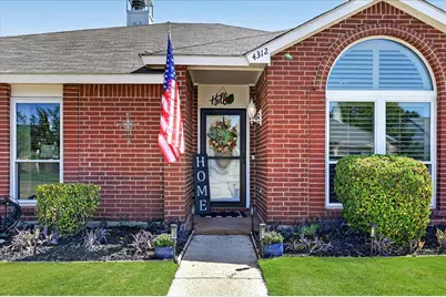 4312 Hillshire Court, Flower Mound, TX 75028 - Photo 4