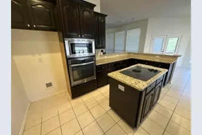 10717 Elmhurst Lane, Fort Worth, TX 76244 - Photo 4