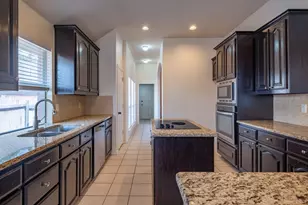10717 Elmhurst Ln, Fort Worth, TX 76244 - Photo 18