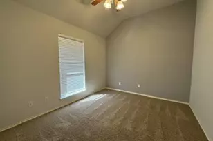10717 Elmhurst Ln, Fort Worth, TX 76244 - Photo 16