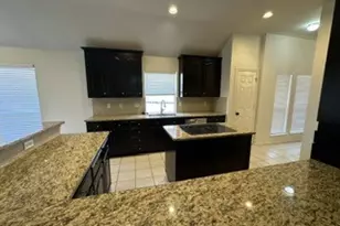 10717 Elmhurst Ln, Fort Worth, TX 76244 - Photo 6