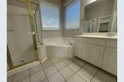 10717 Elmhurst Lane, Fort Worth, TX 76244 - Photo 18