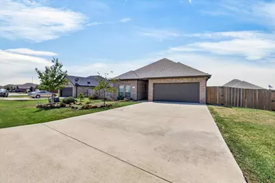 2112 Cole Street, Mabank, TX 75147 - Photo 1