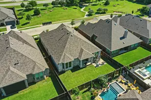 9409 Excursion Dr, Oak Point, TX 75068 - Photo 38