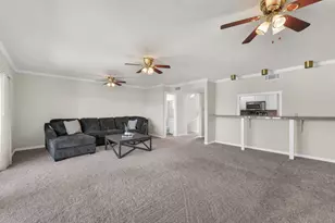 4313 Crescent Dr, Granbury, TX 76049 - Photo 6