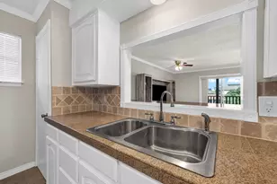 4313 Crescent Dr, Granbury, TX 76049 - Photo 12