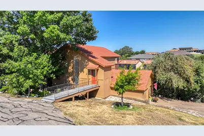 4313 Crescent Drive #5, Granbury, TX 76049 - Photo 2