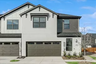 1127 Rusk Wy, Lewisville, TX 75077 - Photo 1
