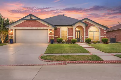 7112 Snowy Owl Street, Arlington, TX 76002 - Photo 1