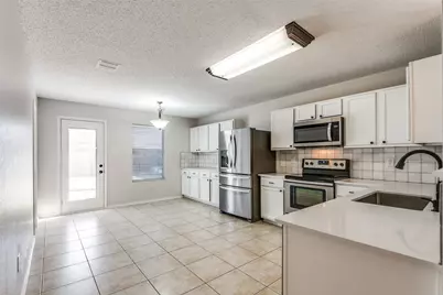 2709 Cedar Crest Drive, Little Elm, TX 75068 - Photo 10