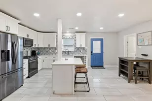2421 Hillburn Dr, Dallas, TX 75227 - Photo 8