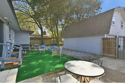 2421 Hillburn Drive, Dallas, TX 75227 - Photo 22