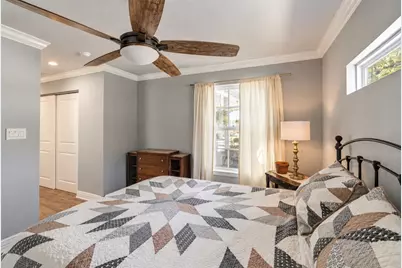 4637 Calmont Avenue, Fort Worth, TX 76107 - Photo 12