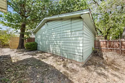 4529 Sanger Avenue, Waco, TX 76710 - Photo 20