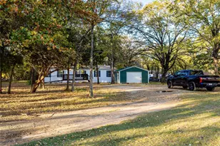 202 Forgotten Ln, Mabank, TX 75156 - Photo 38