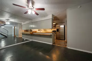 1717 N Locust St, Denton, TX 76201 - Photo 4