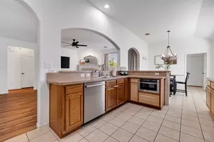 1625 Warm Springs Dr, Allen, TX 75002 - Photo 18