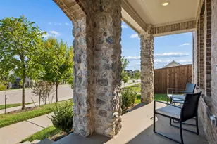 2673 Kings Canyon Mews, Corinth, TX 76210 - Photo 2