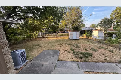 214 E Carolyn Drive, Garland, TX 75041 - Photo 22