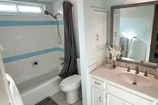 9911 Silver Creek Rd, Dallas, TX 75243 - Photo 18