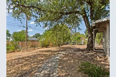 8917 Freeport Drive, Dallas, TX 75228 - Photo 18