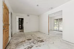 8917 Freeport Dr, Dallas, TX 75228 - Photo 2