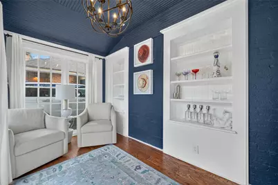5630 Vanderbilt Avenue, Dallas, TX 75206 - Photo 6