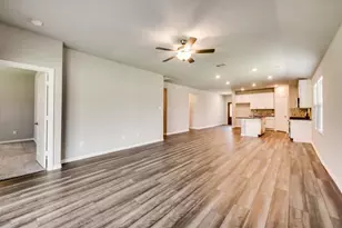 605 Cedar Springs Dr, Princeton, TX 75407 - Photo 8
