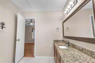 734 Red Oak Dr, Lewisville, TX 75067 - Photo 16