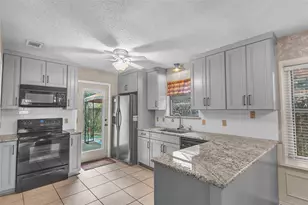 734 Red Oak Dr, Lewisville, TX 75067 - Photo 8