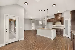 1660 Irene Dr, Crowley, TX 76036 - Photo 8