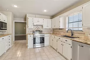 115 Indian Hills Dr, Waxahachie, TX 75165 - Photo 10
