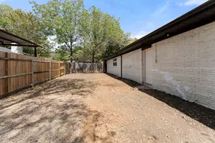 4928 Ira St, Haltom City, TX 76117 - Photo 34