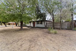 4928 Ira St, Haltom City, TX 76117 - Photo 38