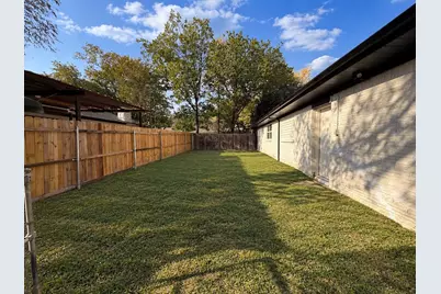 4928 Ira Street, Haltom City, TX 76117 - Photo 4