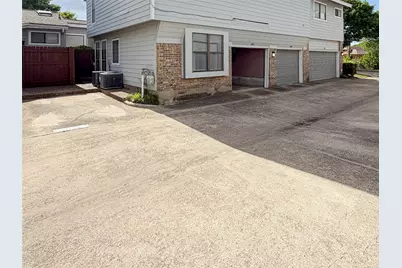 17490 Meandering Way #1102, Dallas, TX 75252 - Photo 32