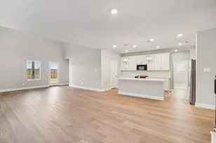 10816 Colonial Heights Ln, Fort Worth, TX 76179 - Photo 10