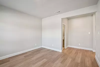 10816 Colonial Heights Lane, Fort Worth, TX 76179 - Photo 16