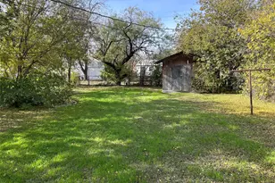 2210 Vine St, Abilene, TX 79602 - Photo 10